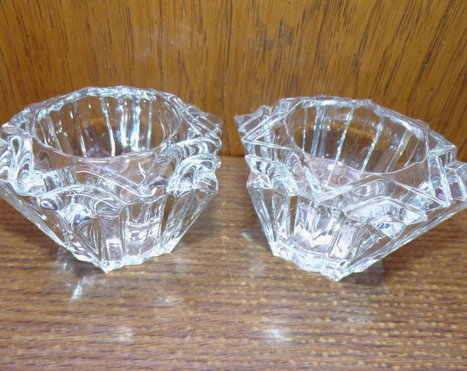 2505 Avon Vintage Pair of Crystal Votive / Tealight Candle Holders - Great Condition