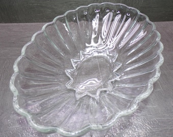 2609 Clear Glass Fluted Ribbed Vintage 12" Oval Bowl with Scalloped Rim
