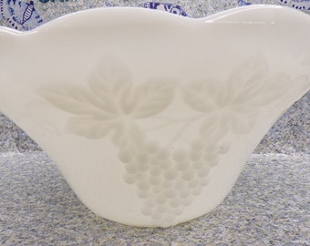 2410 Anchor Hocking Milk Glass Vintage Punch Bowl / Salad Serving Bowl 12" Wide x 6.5" Tall Harvest Grape Design - Great Condition No Cups