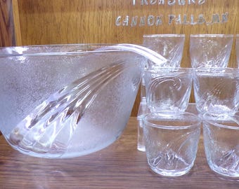 2412 Anchor Hocking Jubilee - 11.5" x 6.5" Bowl, Ladle & 8 Cups Textured Swirling Rolling Wave Pattern- Great Condition