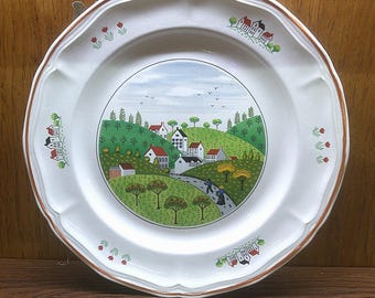 2401 Newcor Stoneware Country Village 12" Round Vintage Platter / Chop Plate - Great Condition