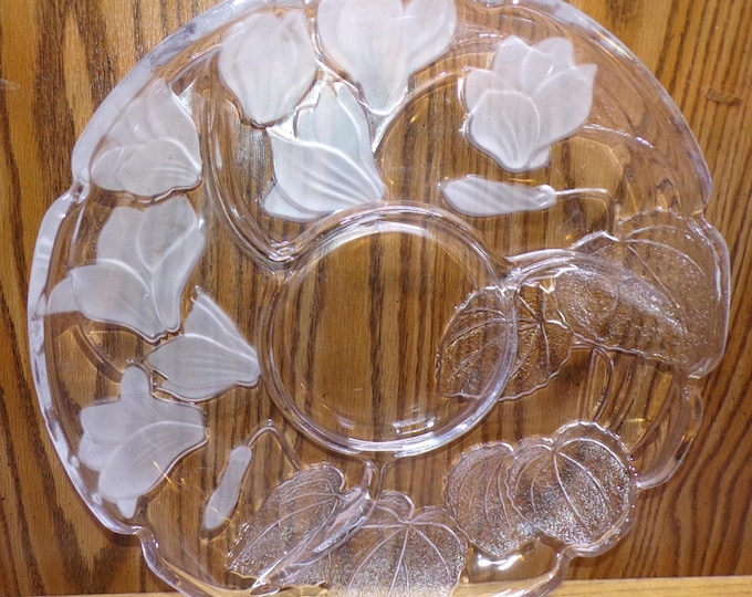 2511 Mikasa Crystal Clear Casandra 14" Clear / Frosted Vintage Divided Serving Tray Platter-Good Condition w/ Couple Light Scratches