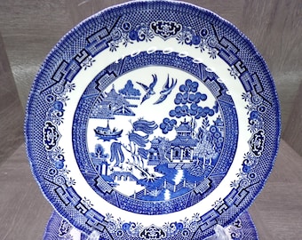 2602 Royal Essex English Ironstone Tableware Blue Willow Vintage 9.75" Dinner Plates Set of 4 - Great Condition