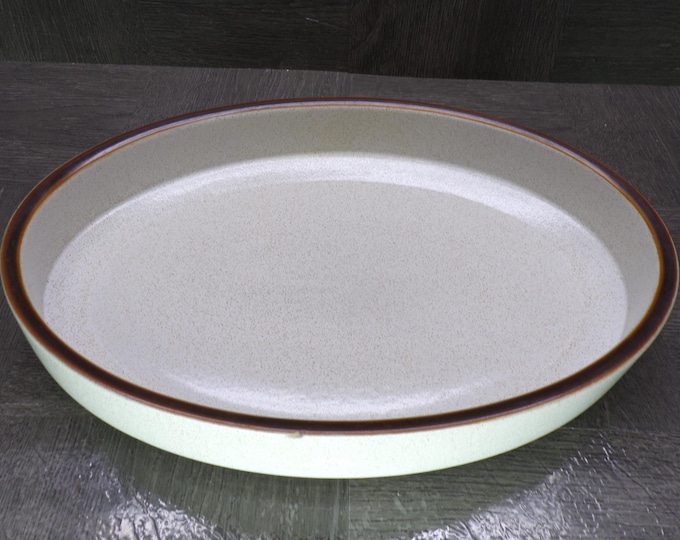 2510 Denby Potter's Wheel 12" Oval Bowl with an Oatmeal Background & Chocolate Rim - Good Condition CHIP on Rim
