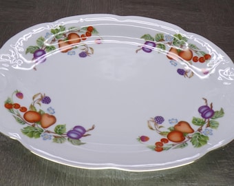 2602 Wawel 13" x 9" Oval Fruit Garland Platter w/ Gold Rim Made in Poland - Great Condition
