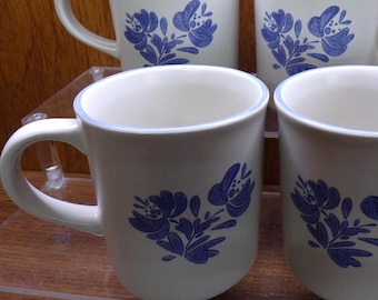 2505 Pfaltzgraff Yorktowne 4" 12 oz Vintage Stoneware Coffee Mugs Set of 4