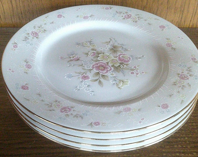 2502 Crescent Fine China Jie Pai Beautiful Pink Floral with Gold Rim 8" Lunch / Snack Plates Set of 4 - Great Condition