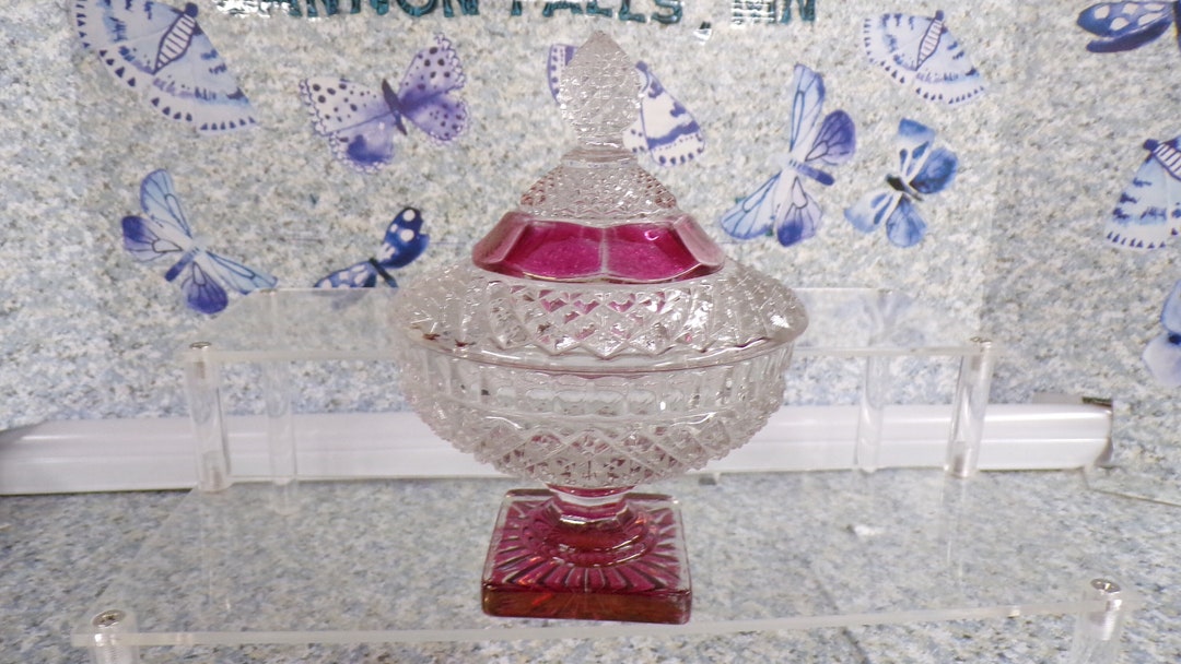 2401 Westmoreland Diamond Cut Square Base Footed 6.5 Candy Dish With