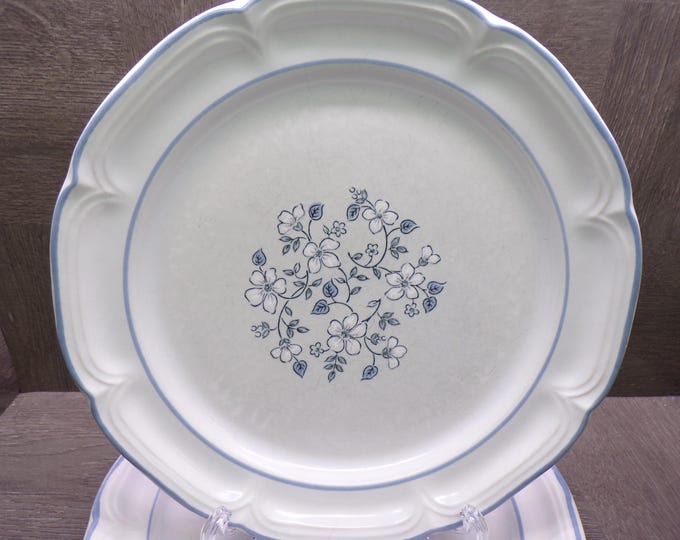 2604 Covington Avondale Vintage Stoneware 10.75" Dinner Plates Set of 4