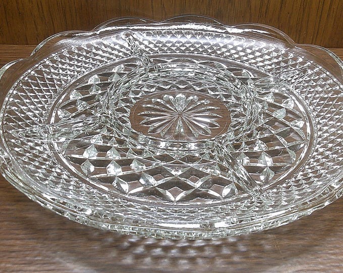 2506 Anchor Hocking Wexford Pattern 11" Divided Platter 5 Section Vintage Criss-Cross Diamond Cut Crystal Glass - Great Condition