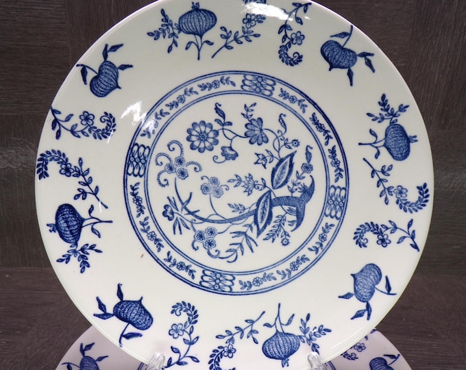 2602 Scio Pottery Old Town Blue Onion Vintage 1950's Ohio, USA 7.25" Snack / Dessert Plates Set of 4 - Great Condition