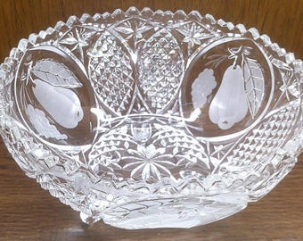 2501 Footed Lead Crystal Vintage Bowl 8.5" w/ Frosted Grape & Pear - Sawtooth Rim 5" Tall - Great Condition
