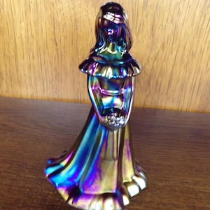 2501 Fenton Glass 7.25&quot; Bridesmaid Iridescent Amethyst Carnival Glass Fenton Stamp - Great Condition