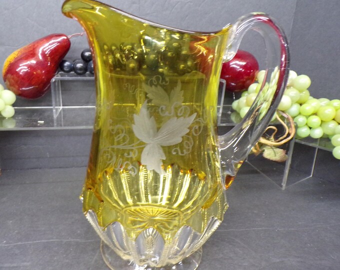 2307 Amber Stained Frosted Leaf Pattern Beautiful Vintage 9.25" Glass Pitcher - Good Condition Tiny Chip on Rim