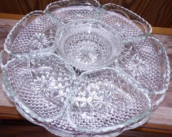 2509 Anchor Hocking Wexford Crystal 14" Beautiful Lazy Susan 9 pc Server - Great Condition