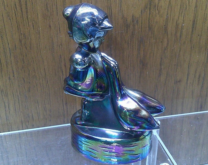 2404 LE Smith Glassworks Goose Girl Beautiful Electric Amethyst Carnival Glass 6" Modeled After the Famous Hummel Goose Girl- Great Cond