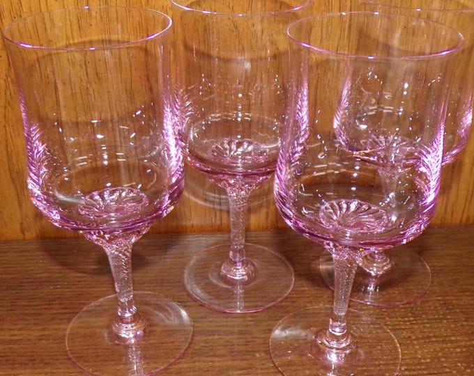 2503 Royal Prestige Twisted Swirl Stem Set of 4- 6.75" Peach / Pink Wine Water Glasses - Excellent Condition