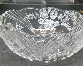 2312 Mikasa 9" Clear Glass Vintage Serving Bowl w/ Frosted Flowers & Stars