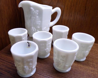 2507 Westmoreland Milk Glass 5" Mini-Pitcher and (6) 2.5" Mini-Tumblers Vintage Raised Harvest Grape & Cable - Pre-owned Great Condition