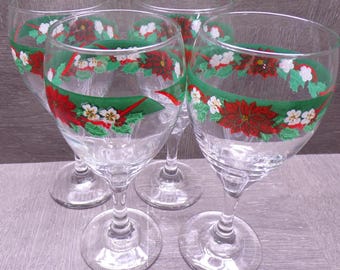 2606 Tienshan Deck the Halls Red Ribbon & Poinsettia Vintage 10 oz 7.5" Glasses Set of 4