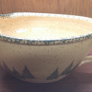 2501 Three Rivers Pottery Coshocton Myra Handled Mixing Bowl 9.5" Wide x 4" Tall Vintage 1995 - Great Condition