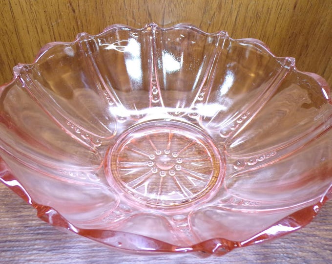 2506 Anchor Hocking Oyster & Pearl Pink Depression Glass 10.5" Round Vegetable Bowl - Great Condition