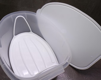 2605 Tupperware Ham/Turkey/ Roast Keeper W/ Lift Out Insert Tray White Lid & Tray Holiday