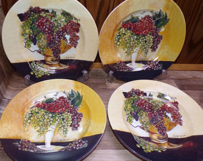 2501 Cypress Home The Grapes of Wine 8" Snack / Lunch Plates Set of 4 - Great Condition