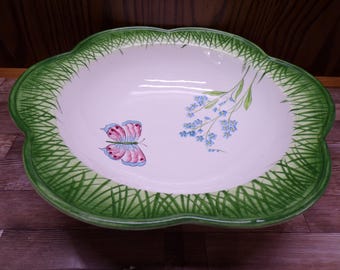 2509 Mariposa Jilly Walsh Vintage 2000 12" Flat Rim Decorative Serving Bowl with Blue Floral & Butterfly - Excellent Condition