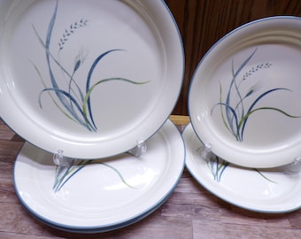 2501 Corelle Coastal Breeze Dinnerware - Blue & Green Floral on Almond with Raised Blue Rim - Great Condition Choose From List: