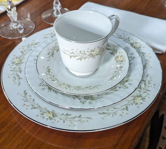 2401 Grace Rhapsody Vintage Fine China Choice Of- (4) 10.25