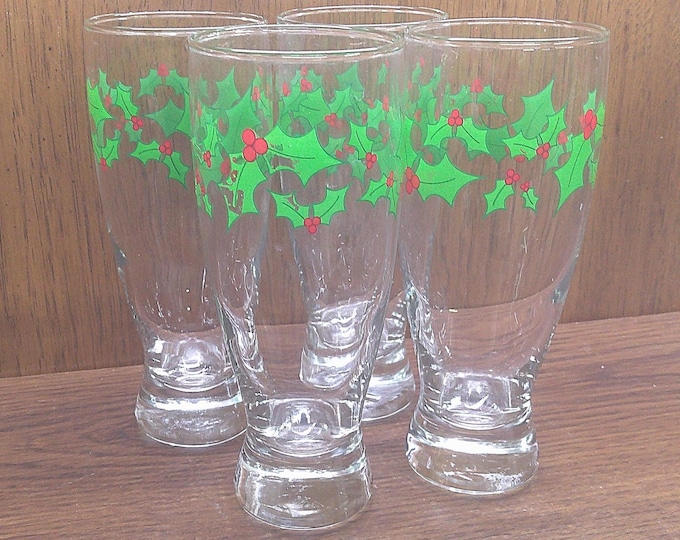 2412 Clear Glass Holly & Berry 7" 14 oz Thick Bottom Beer Glass Tumblers Set of 4 - Good Condition