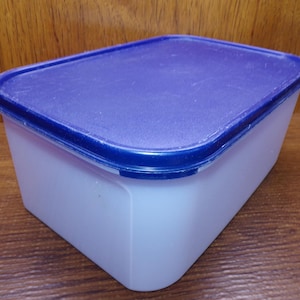 Tupperware ネイビー四角形 ボックス 2個セット Tupperware ネイビー