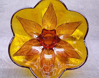 2605 Anchor Hocking Vintage 7.5" Renaissance Amber Beaded Leaf Pattern Bowl