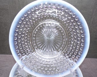 2605 Anchor Hocking Vintage 1940's Moonstone Opalescent Hobnail 8.5" Lunch / Snack Plates Set of 4
