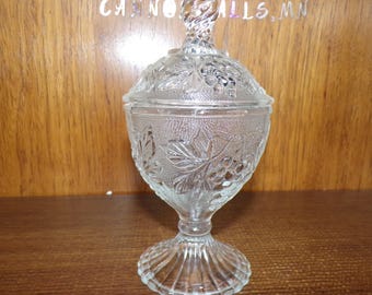 2507 Indiana Glass Clear Vintage 7" Grape & Cable Footed Candy Dish with Lid - Pre-owned Great Condition