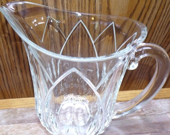 2508 Embossed Tulip Design Vintage 8.25" Lead Crystal Pitcher