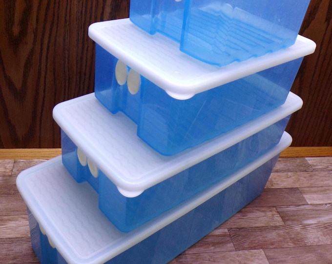 2508 Tupperware FridgeSmart Blue Refrigerator Containers Set of 4 w/ Lids & Vents - 15"x6", 12"x6", 9"x6", 6"x6" - Great Condition