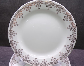 2605 Royal China Gold Krest 9" Luncheon Plates Set of 4 Warranted 22kt