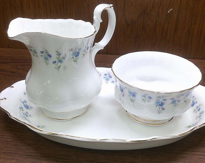 2410 Royal Albert Fine Bone China Memory Lane Vintage 3 pc Cream & Sugar Set with Tray - Great Condition