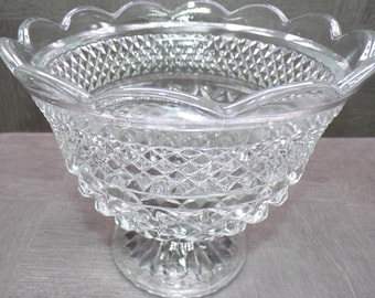 2609 Anchor Hocking Wexford Pattern 8" Footed Pedestal Bowl Vintage Criss-Cross Diamond Cut Crystal Glass