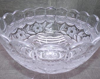 2605 Hand-Crafted Vintage Heavy Lead Crystal 8.5" Bowl w/Frosted Flowers & Scalloped Rim