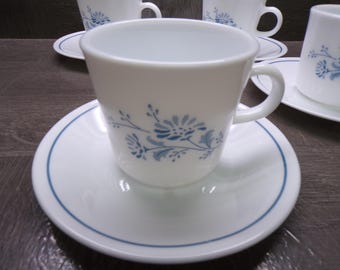 2608 Corning Ware Colonial Mist Milk Glass (4) Cups & (4) Saucers