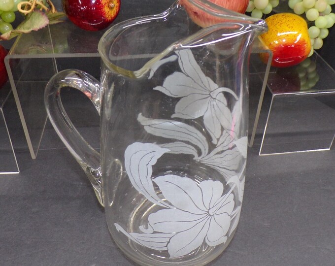 2302 Frosted Flowers Clear Glass Hand-Crafted Pitcher Vintage 12" with Ice Catcher Spout - Good Condition