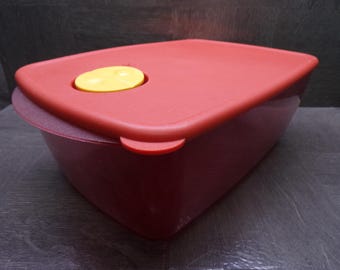 2506 Tupperware Rock N Serve Orange 3.5 Liter w/ Vent