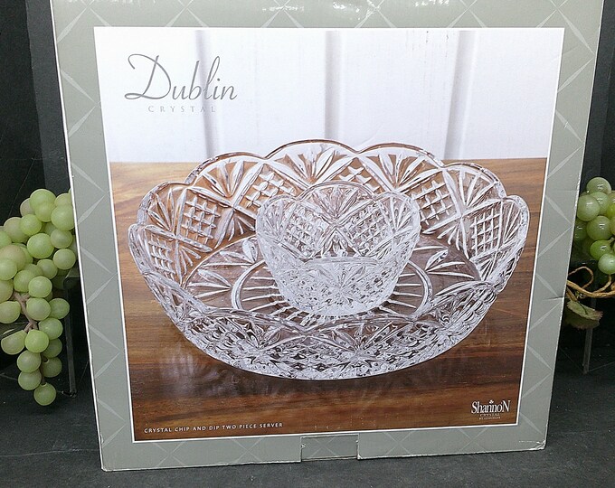2312 Godinger Shannon 24% Lead Crystal 12" Dublin 2 pc Vintage Chip & Dip Server - New in Box