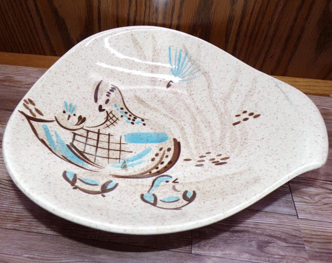 2508 Red Wing Pottery Bob White Quail 9" Round Vegetable Serving Bowl Hand Painted USA - Excellent Condition