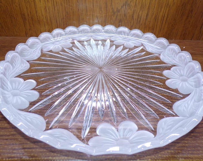 2508 Beautiful Crystal Clear Signatures Madison Avenue 12.5" Lead Crystal Vintage Serving Tray Platter - Great Condition in Original Box