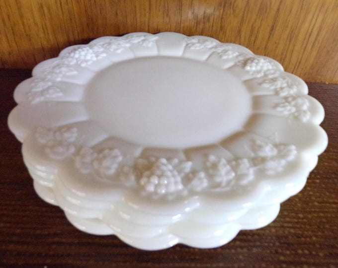 2507 Westmoreland Panel Milk Glass Vintage 8.5" Raised Grape & Leaf Snack / Lunch Plate Set of 4 - Great Condition