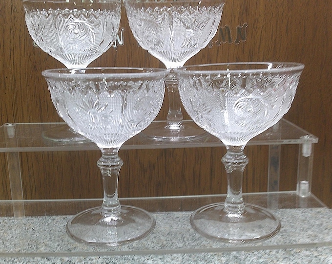 2408 Westmoreland Glass Princess Feather Vintage 4.75" Textured Stemmed / Footed Goblets / Wine Glasses Set of 4 - Great Condition